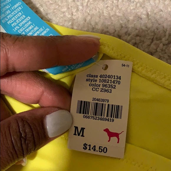 Pink bikini - Picture 5 of 5